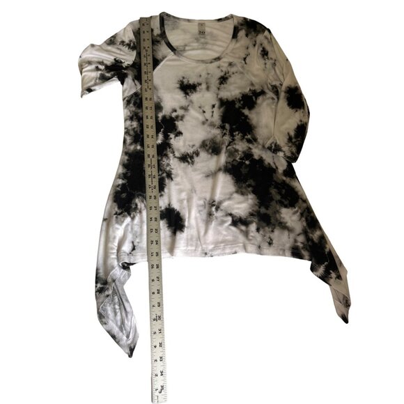 Thomas & Olivia Black & White Tie-Dye 3/4 Sleeve Top, Size PS - Picture 7 of 7
